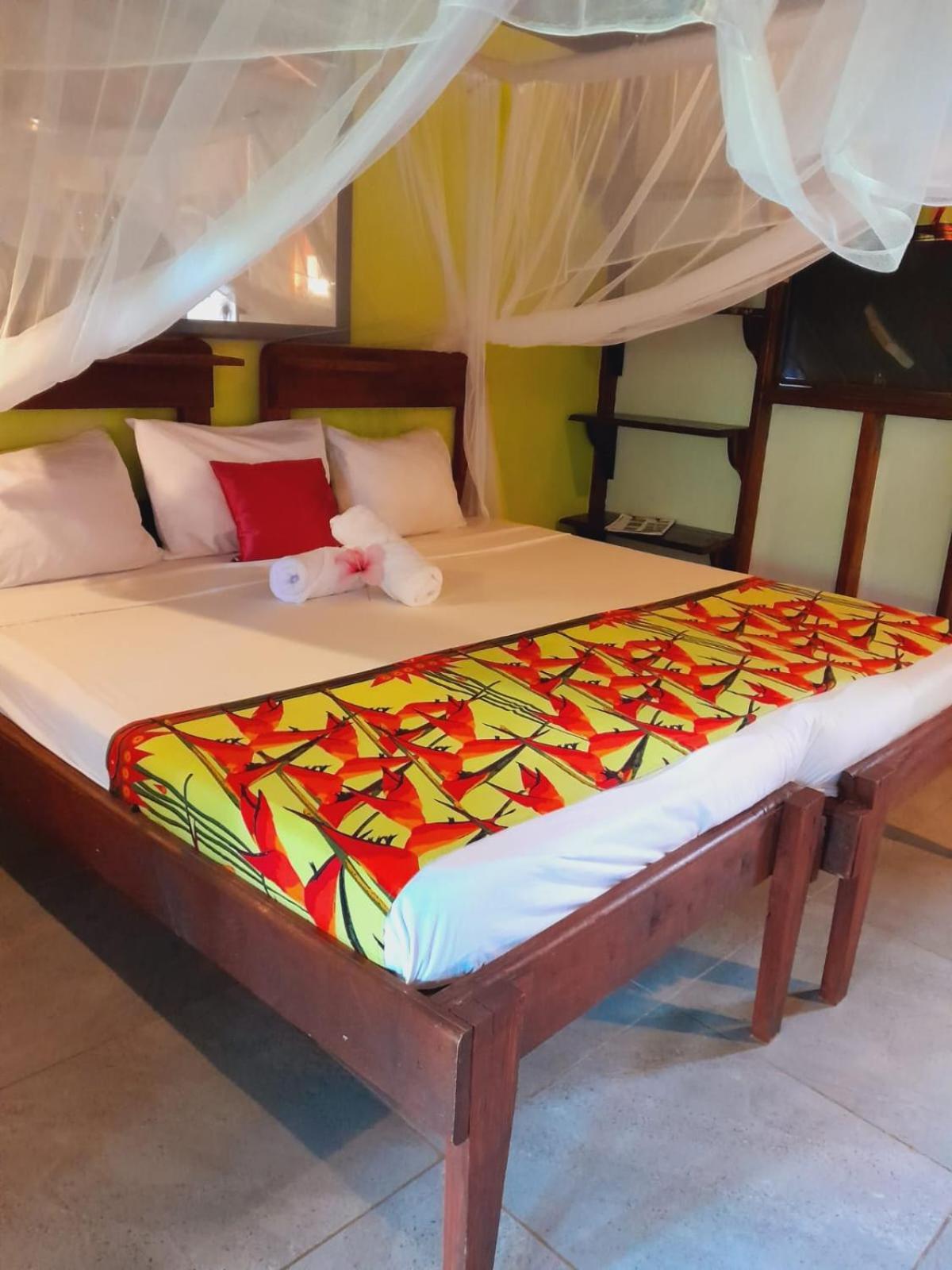 Hibiscus Valley Inn Marigot Eksteriør bilde