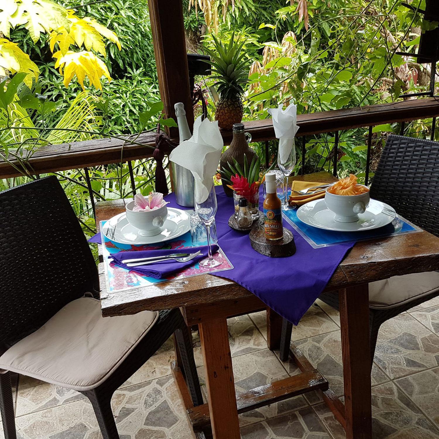 Hibiscus Valley Inn Marigot Eksteriør bilde