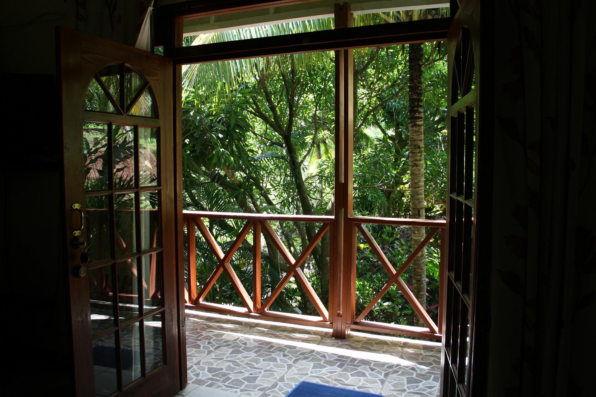 Hibiscus Valley Inn Marigot Eksteriør bilde