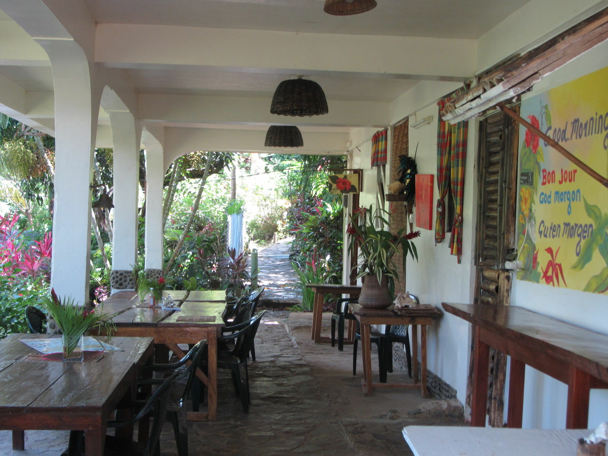 Hibiscus Valley Inn Marigot Eksteriør bilde